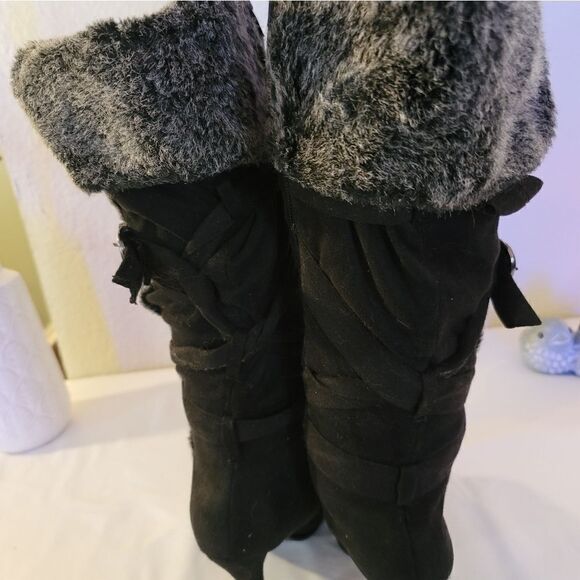 Venus suede & fur high heel boots. - Picture 3 of 8